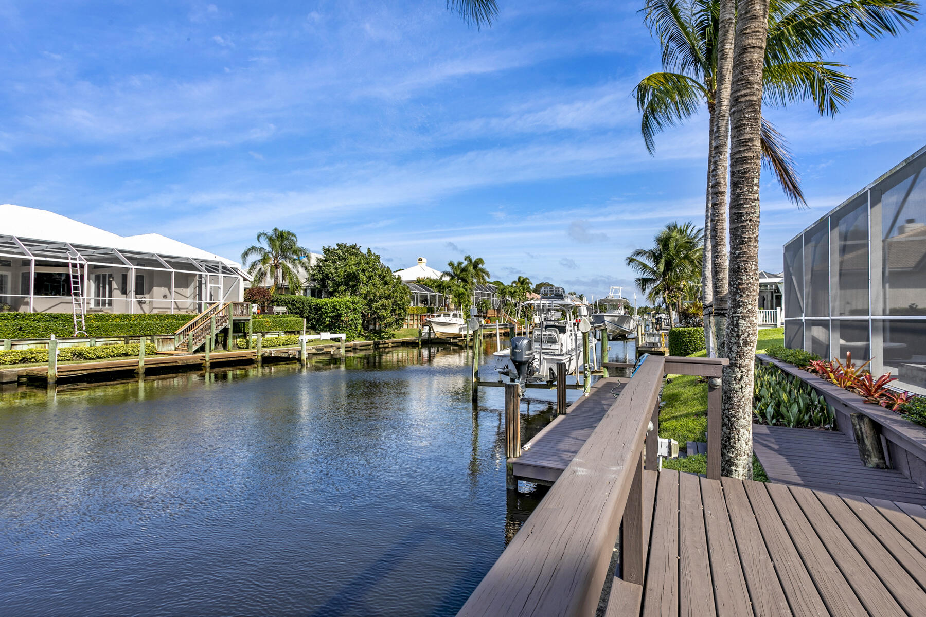 8665 SE Water Oak Place