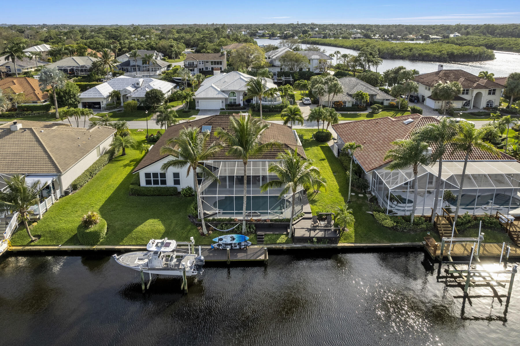 8665 SE Water Oak Place