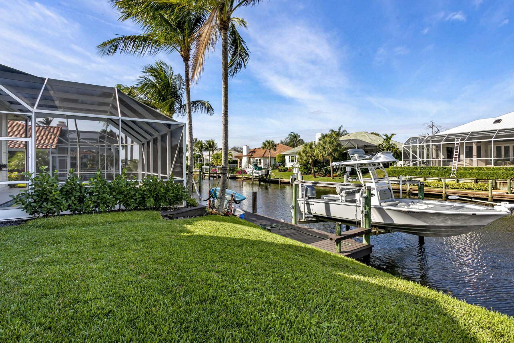 8665 SE Water Oak Place