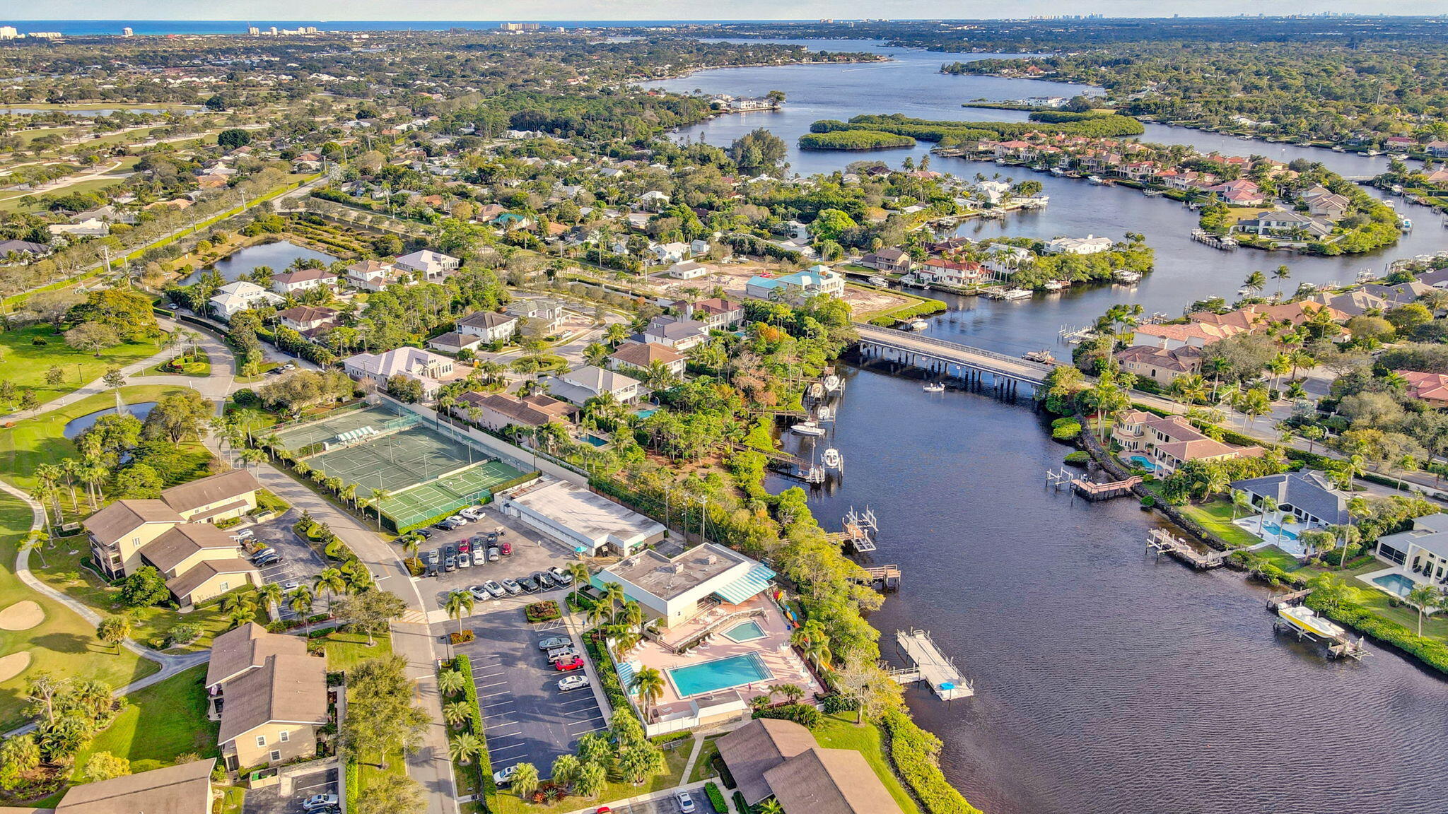 18370 SE Wood Haven Lane J