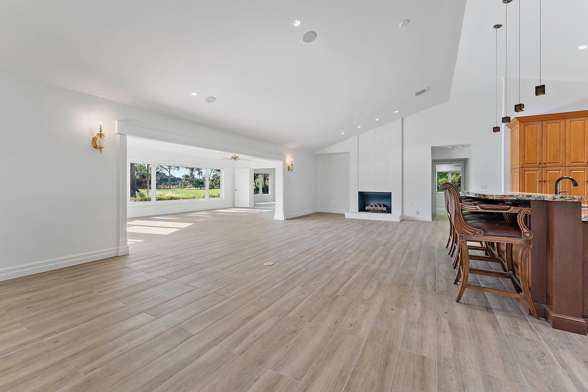 209 Fairway W