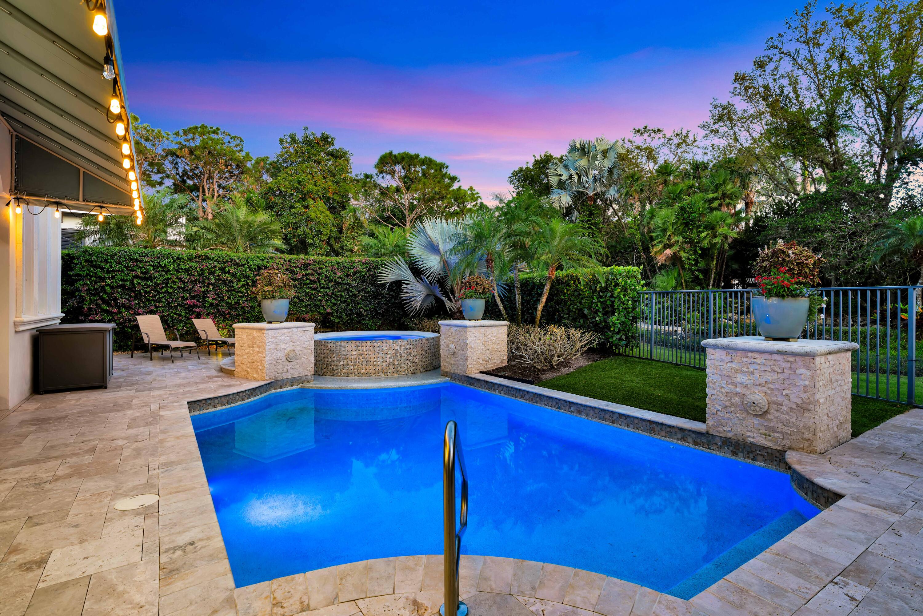 11216 Orange Hibiscus Lane