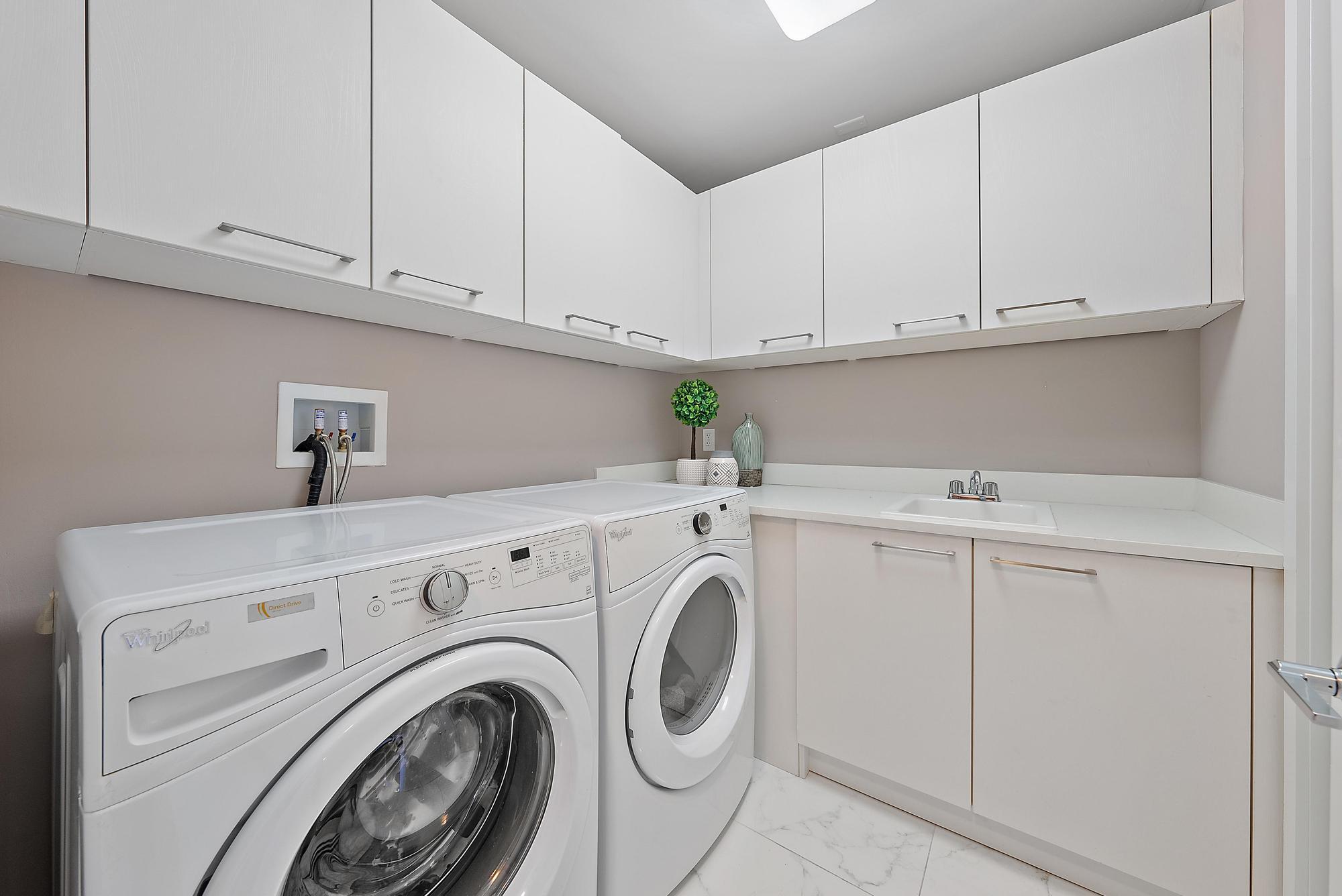 1 Water Club Way 1604