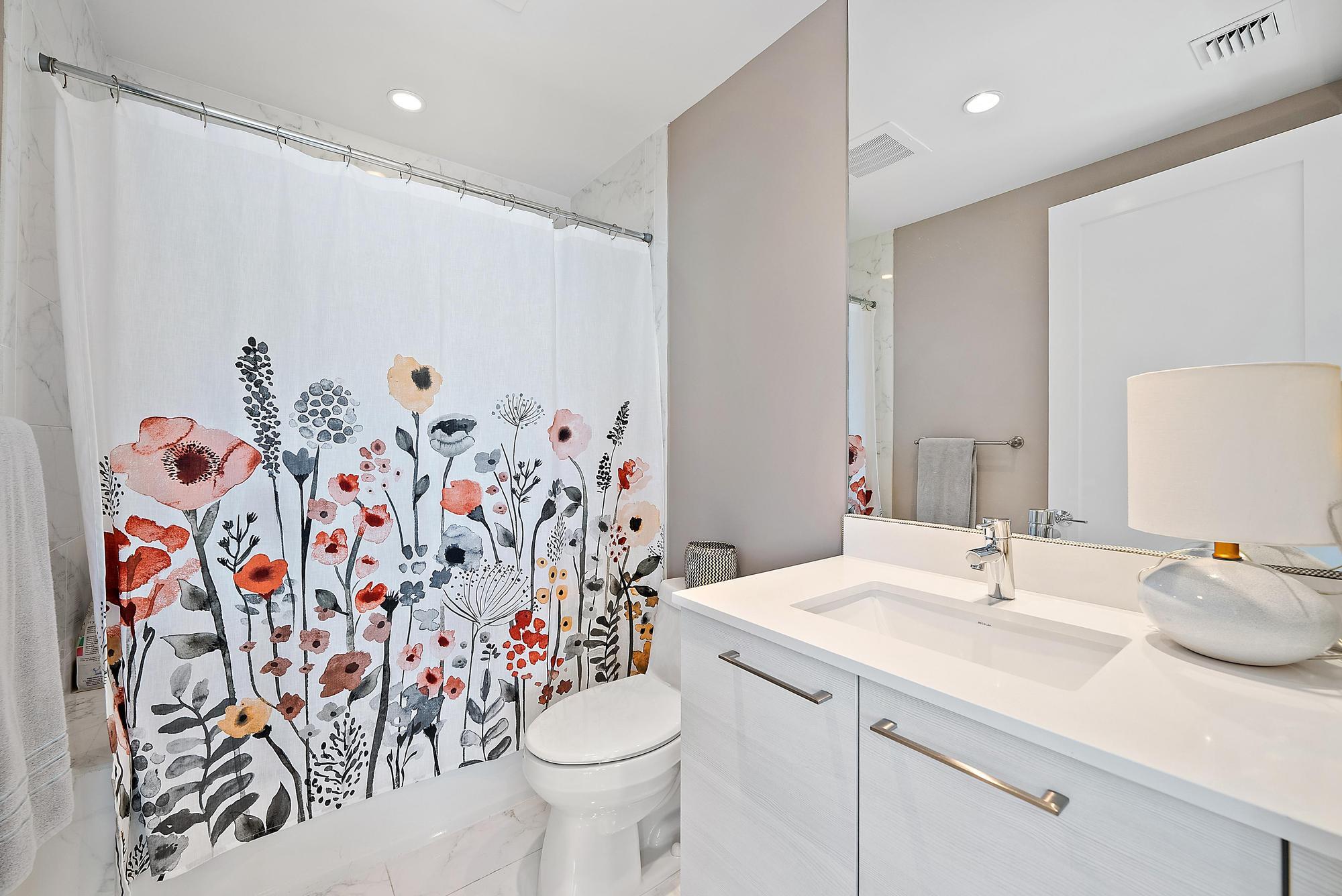 1 Water Club Way 1604