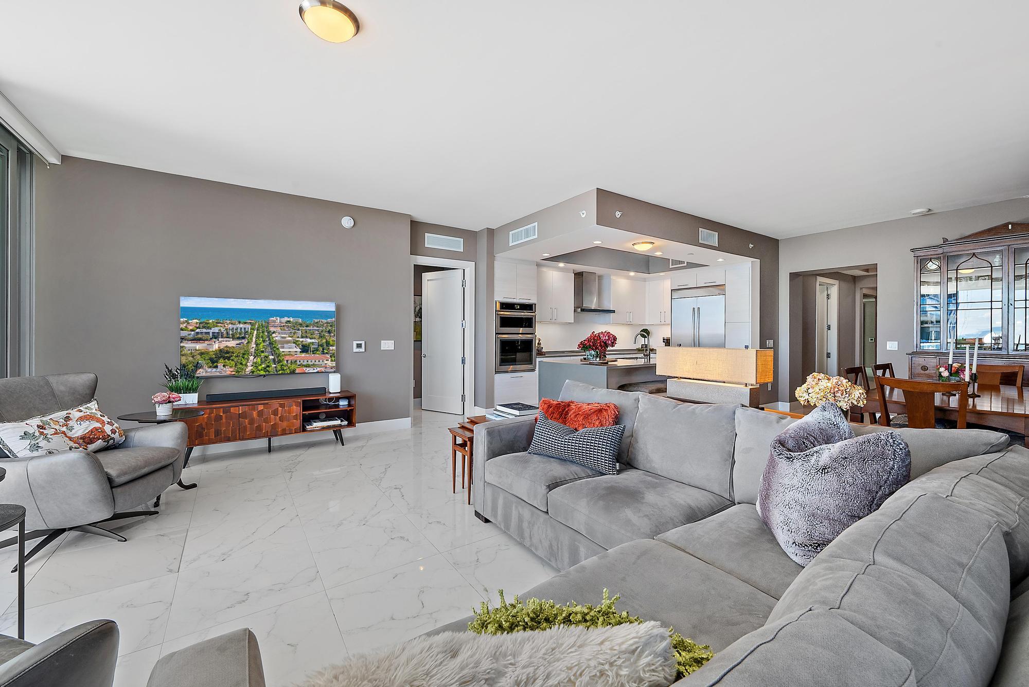 1 Water Club Way 1604