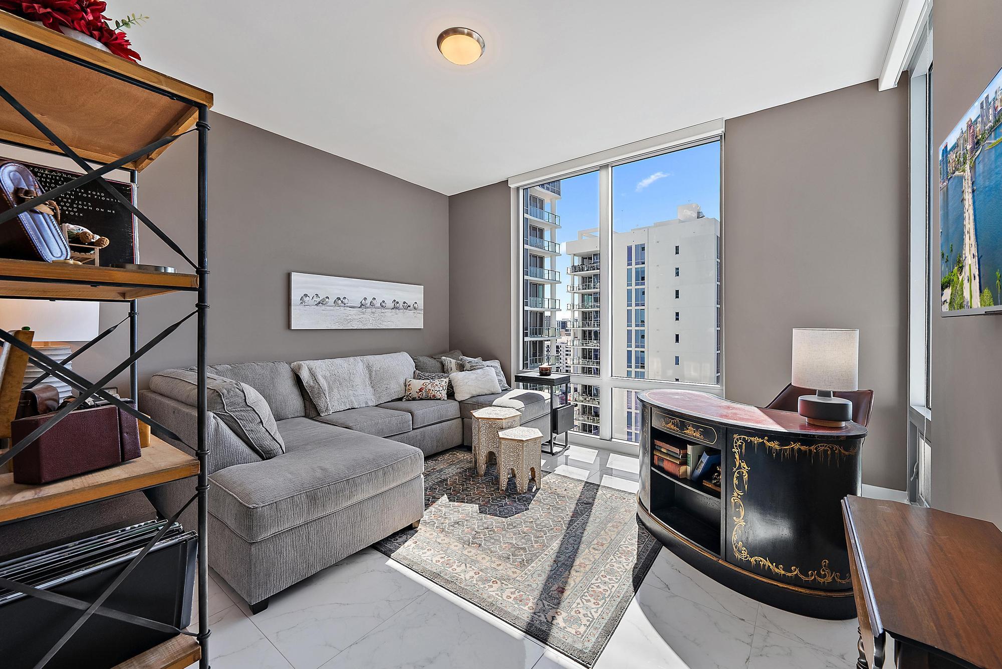 1 Water Club Way 1604