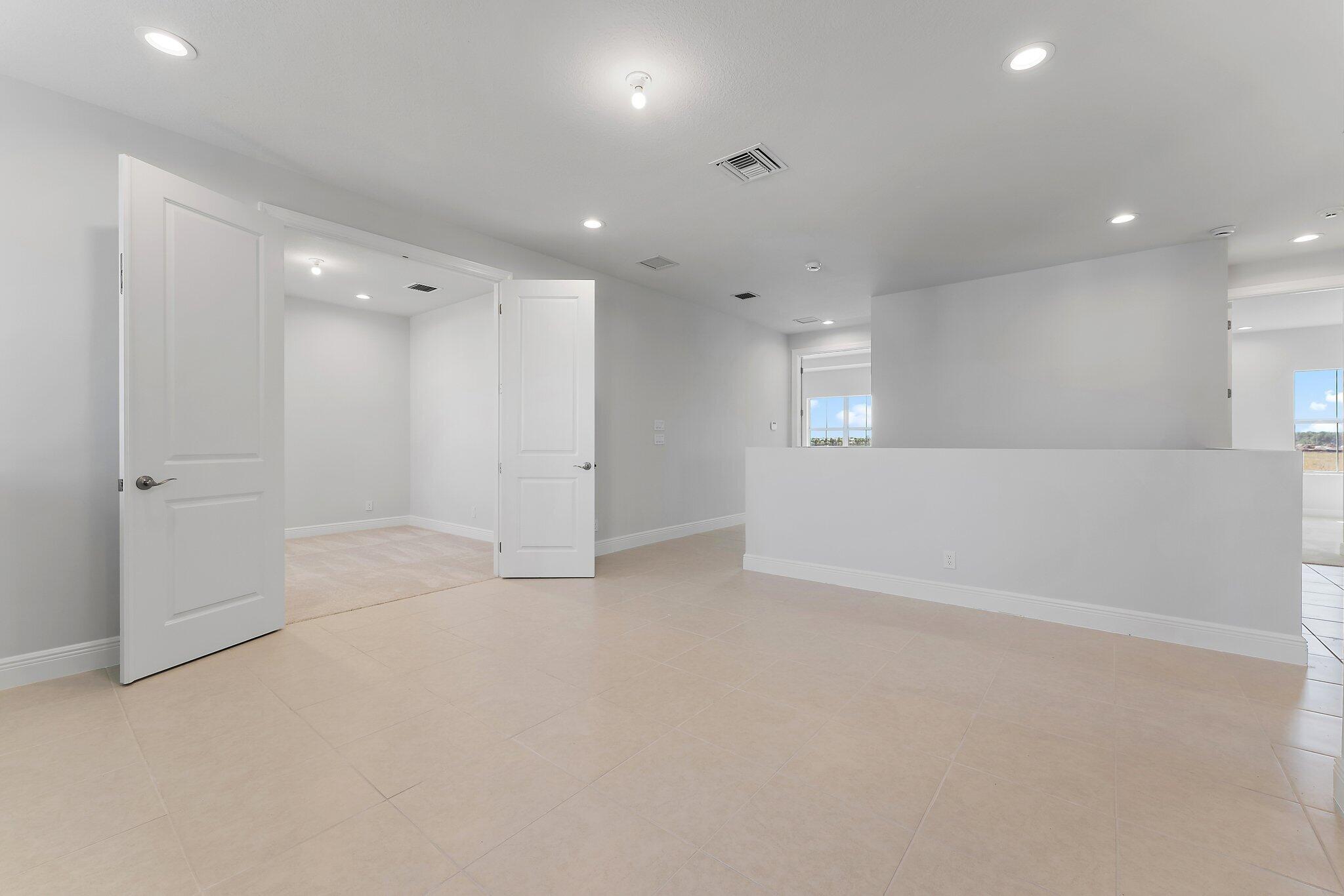 12594 Nautilus Circle