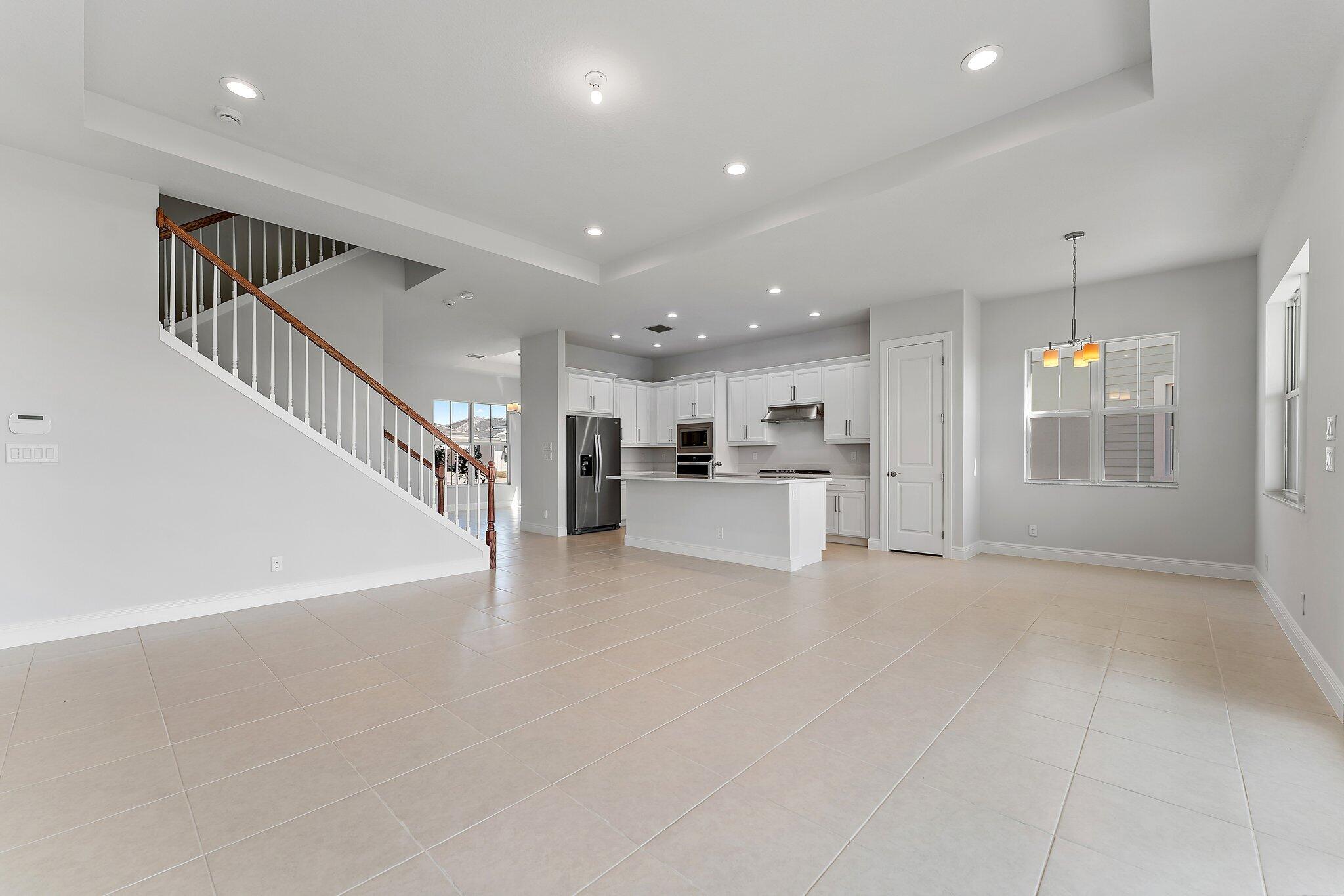 12594 Nautilus Circle