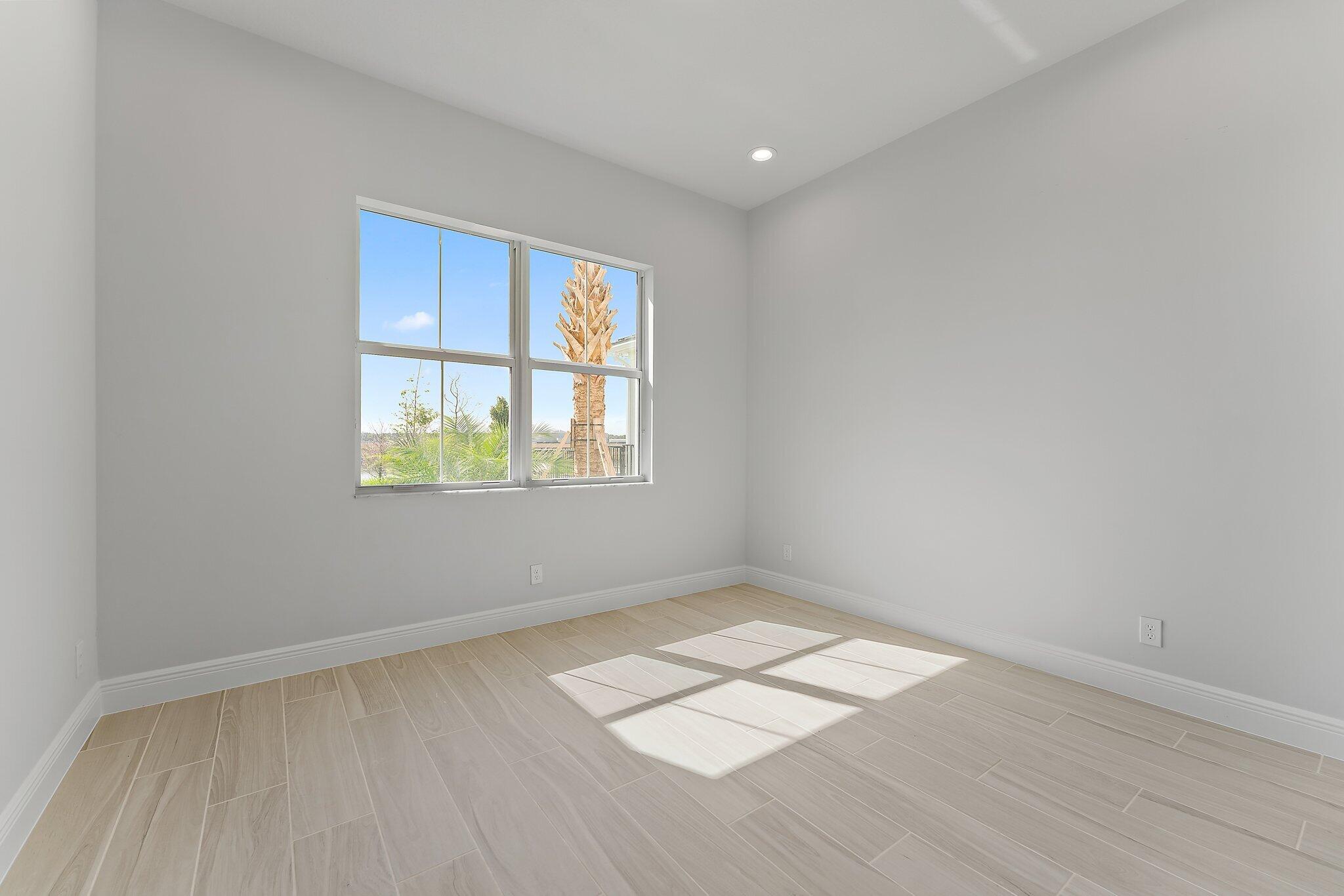 12594 Nautilus Circle