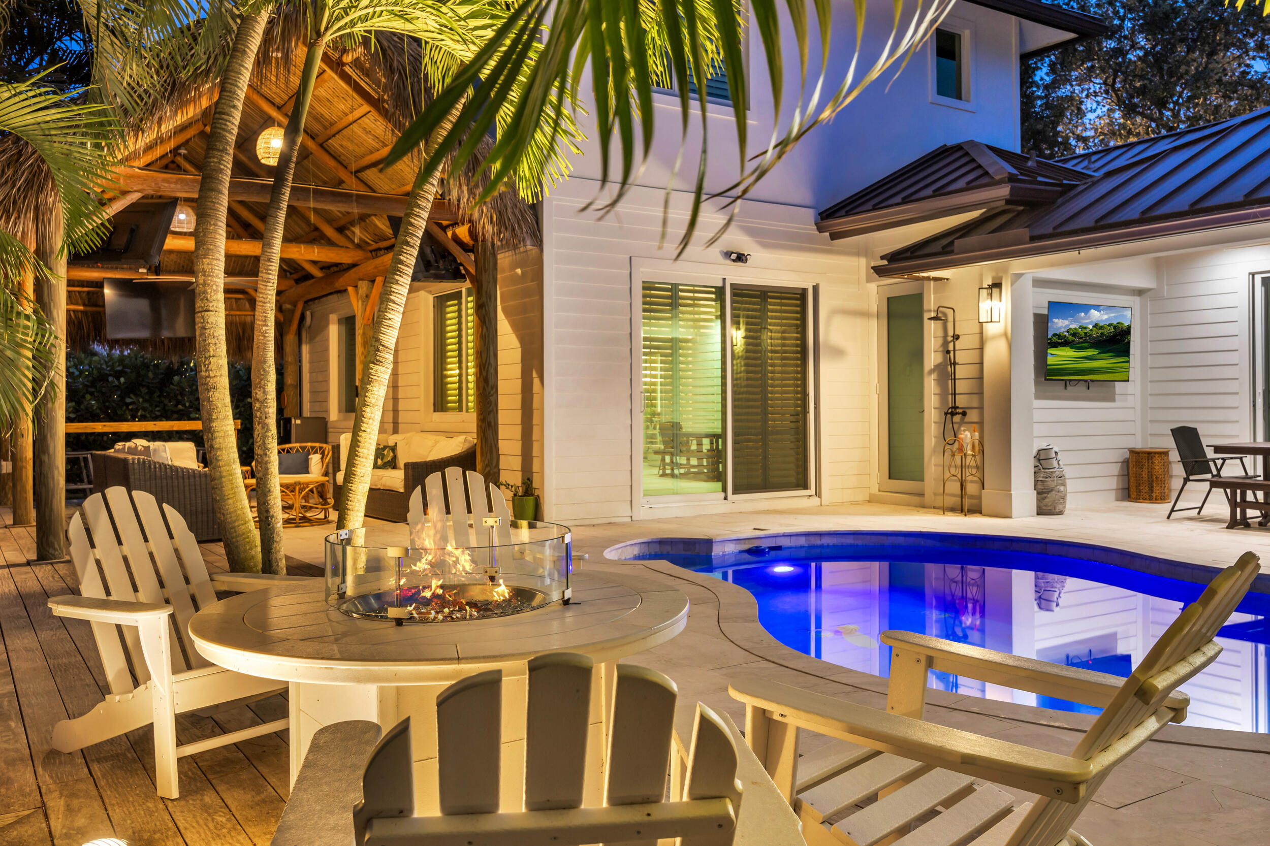 9806 SE Landing Place