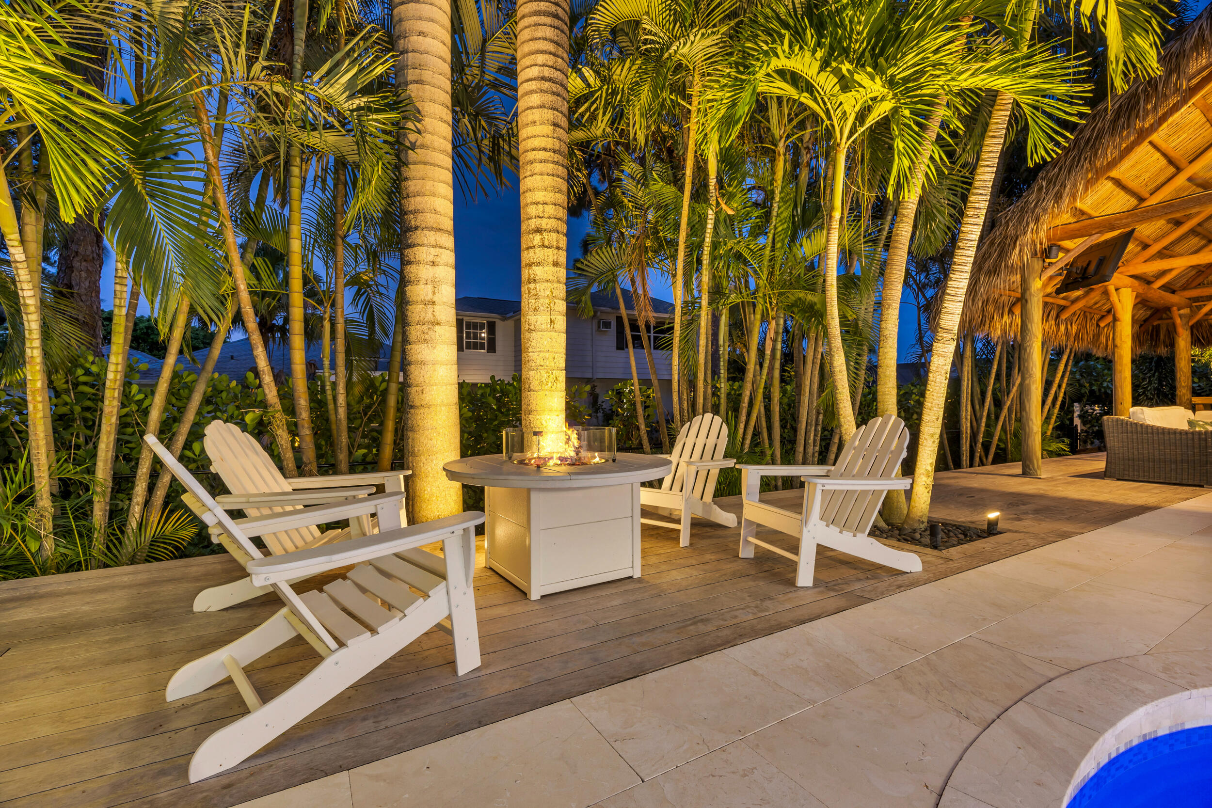 9806 SE Landing Place