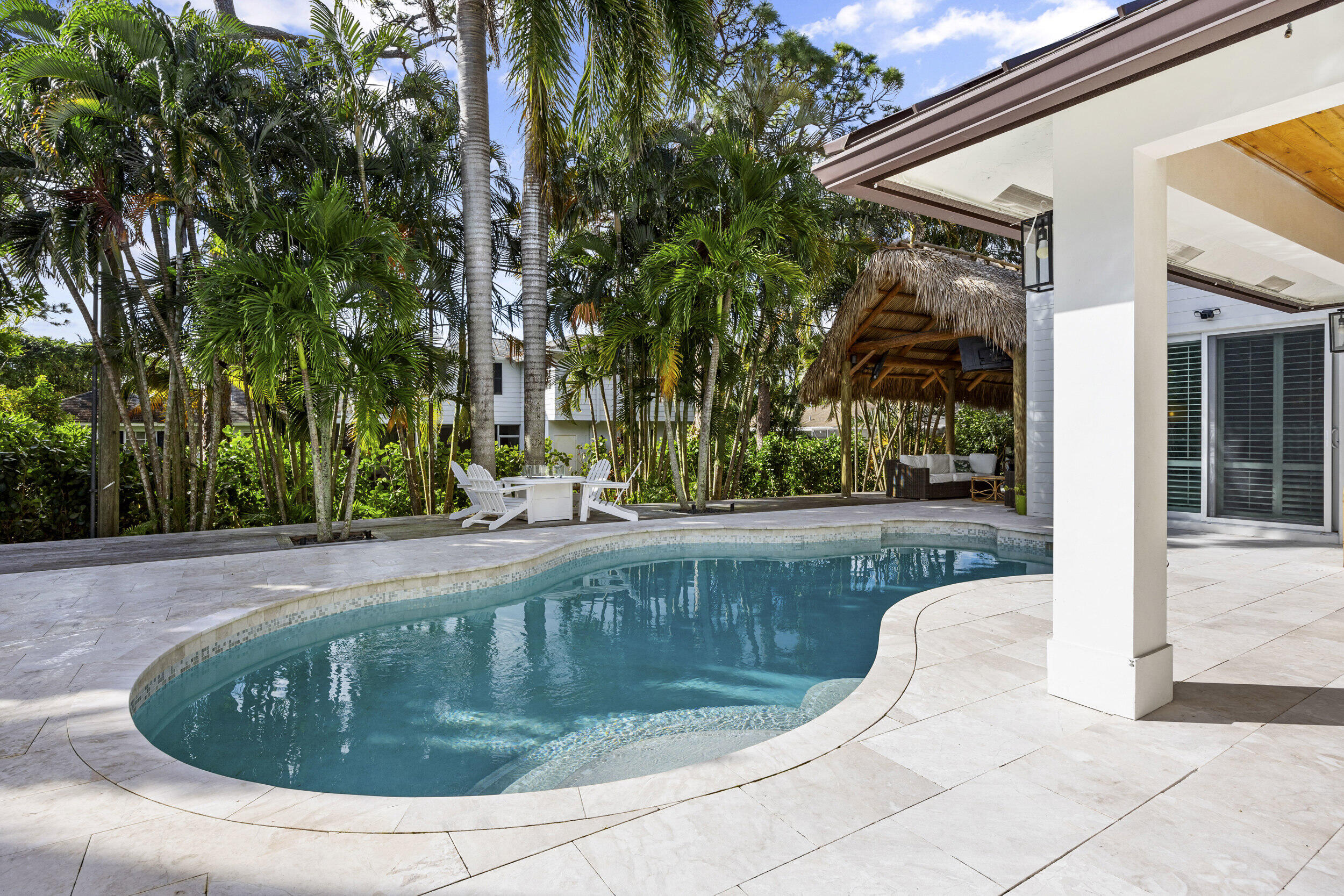 9806 SE Landing Place