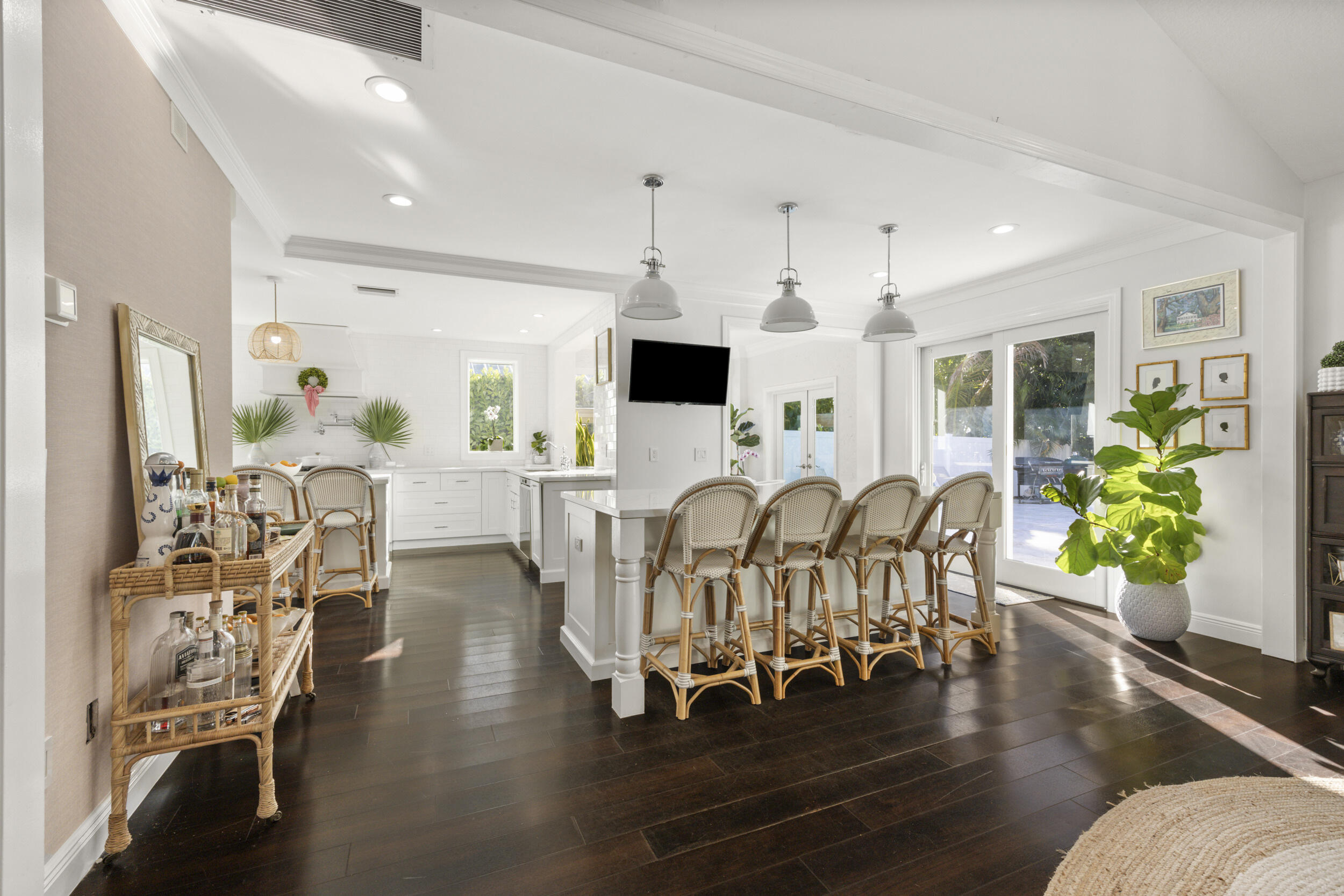 9806 SE Landing Place