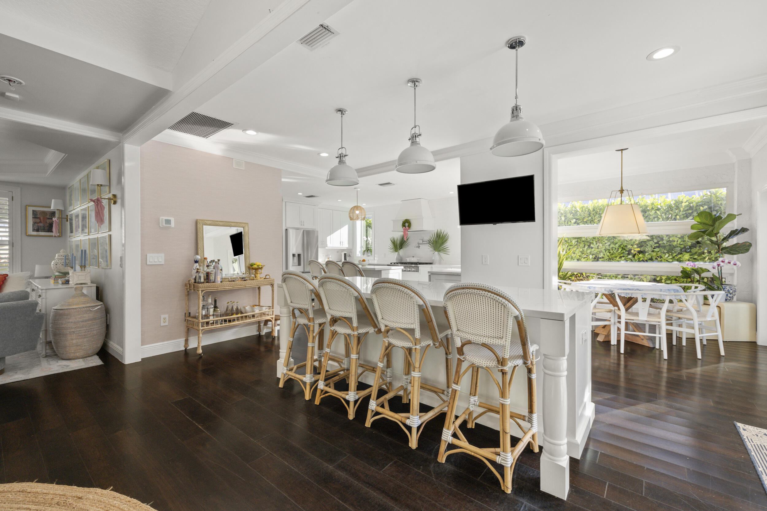 9806 SE Landing Place