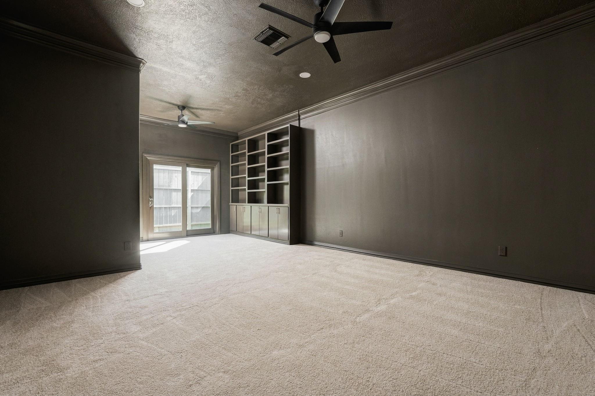 2319 Potomac Drive