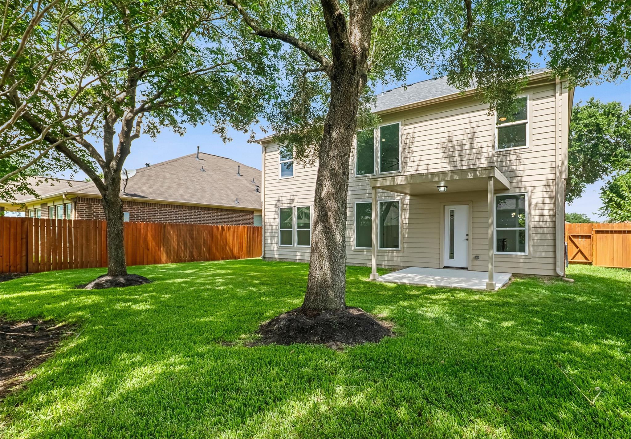 2111 Pinecreek Pass Lane