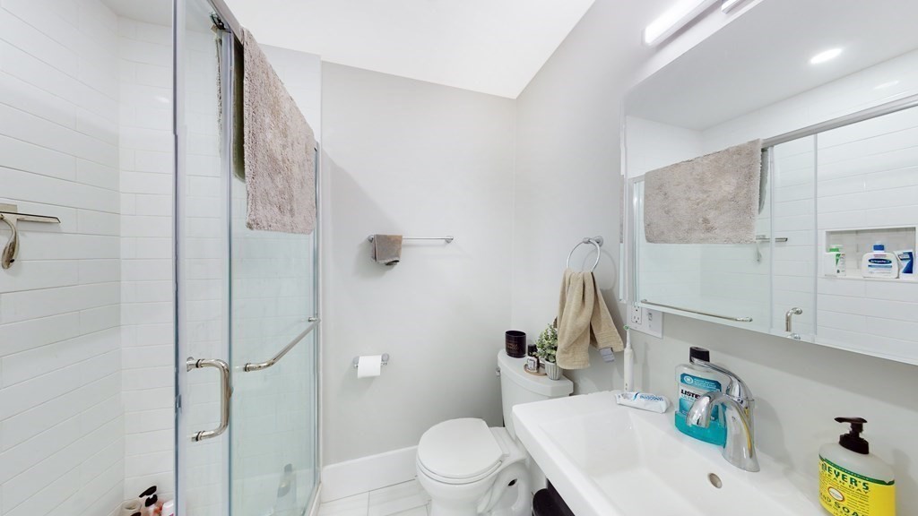 1284 Commonwealth Ave # 5