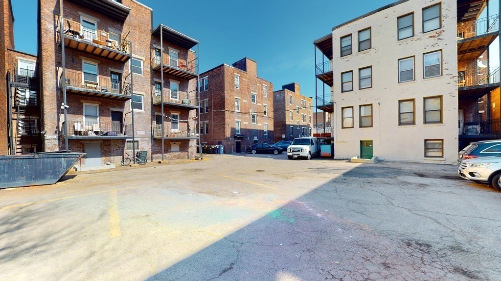 1284 Commonwealth Ave # 5