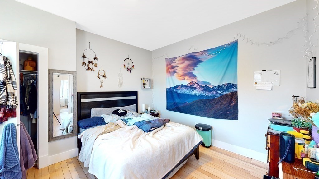 1284 Commonwealth Ave # 5