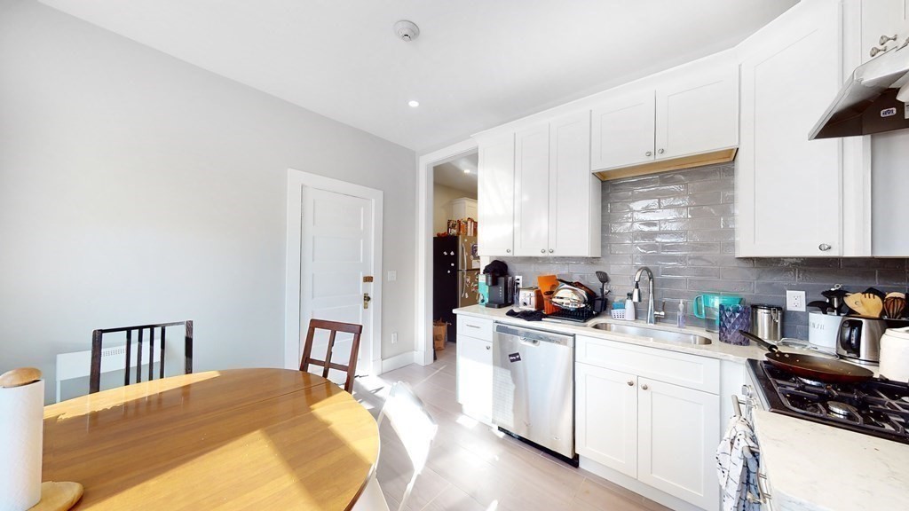 1284 Commonwealth Ave # 5