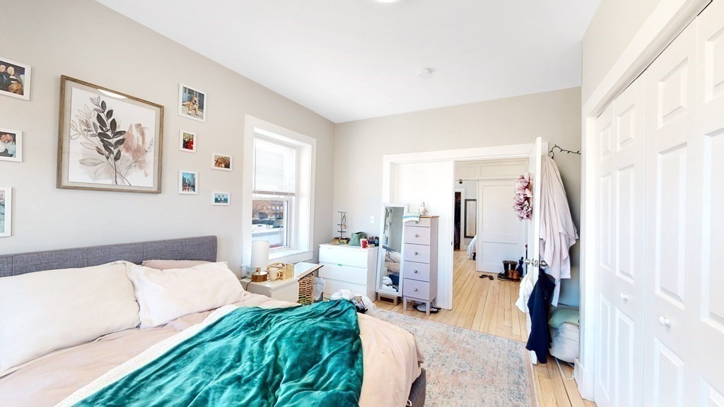 1284 Commonwealth Ave # 5