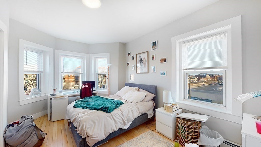 1284 Commonwealth Ave # 5
