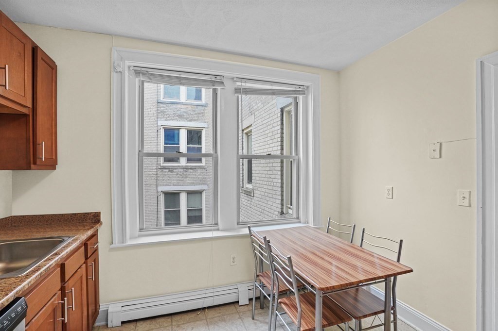 28 Ransom Rd # 8