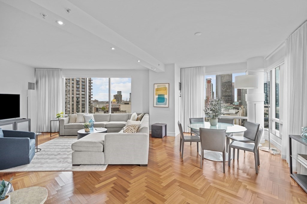 1 Avery St. Unit: U19D