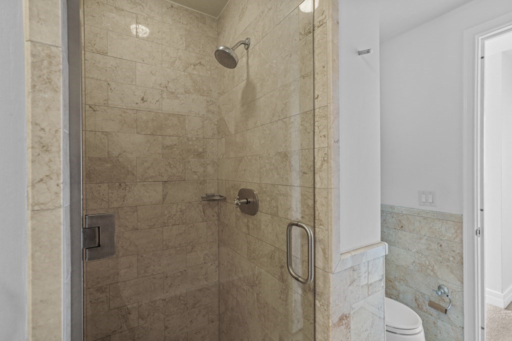 1 Avery St. Unit: U19D