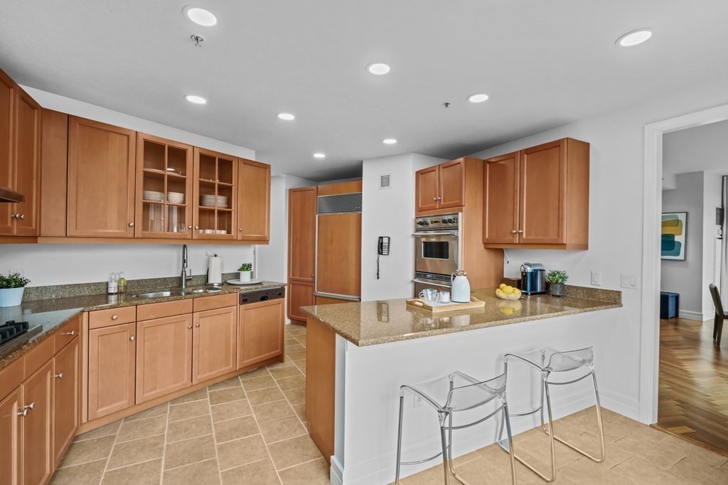 1 Avery St. Unit: U19D