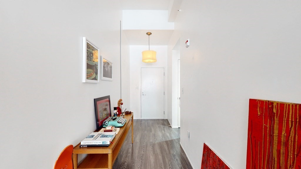 1200 Washington St. # 215