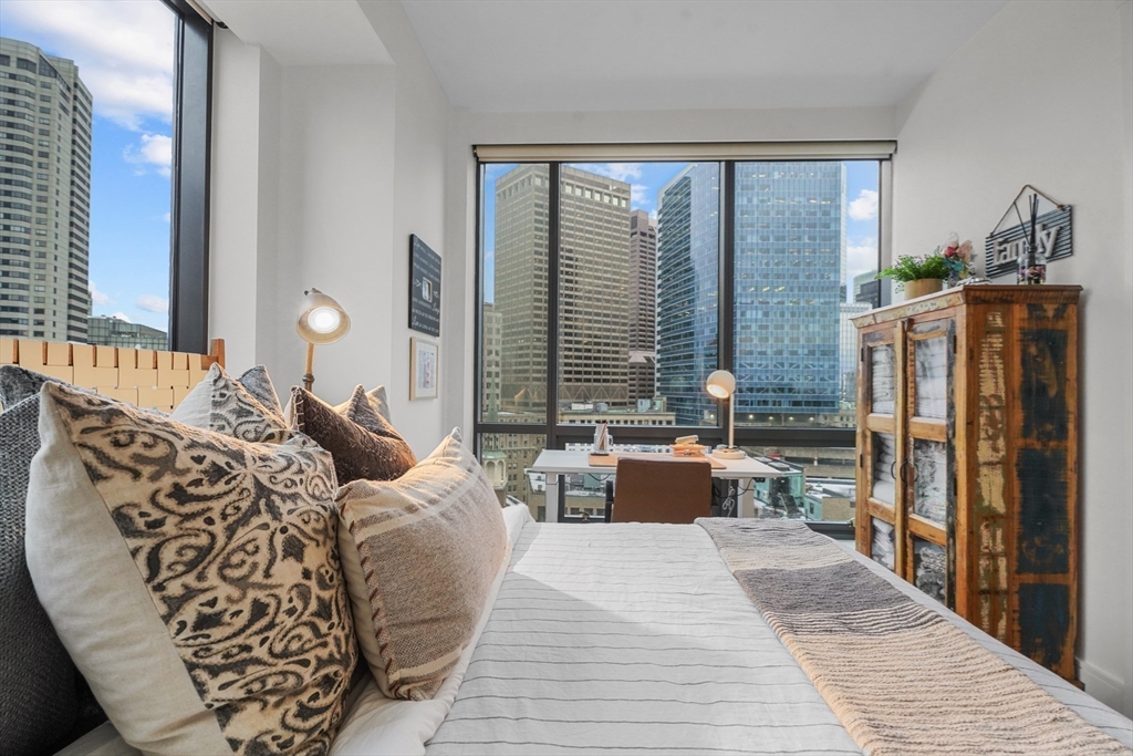45 Province St. # 1506