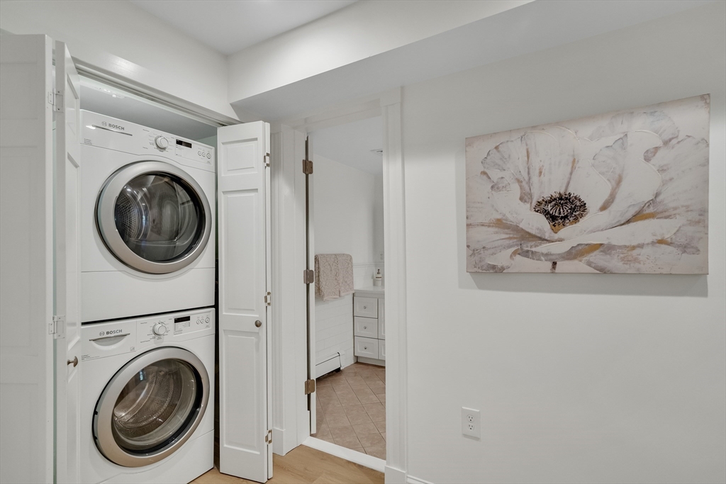 41 Addington Rd # 1
