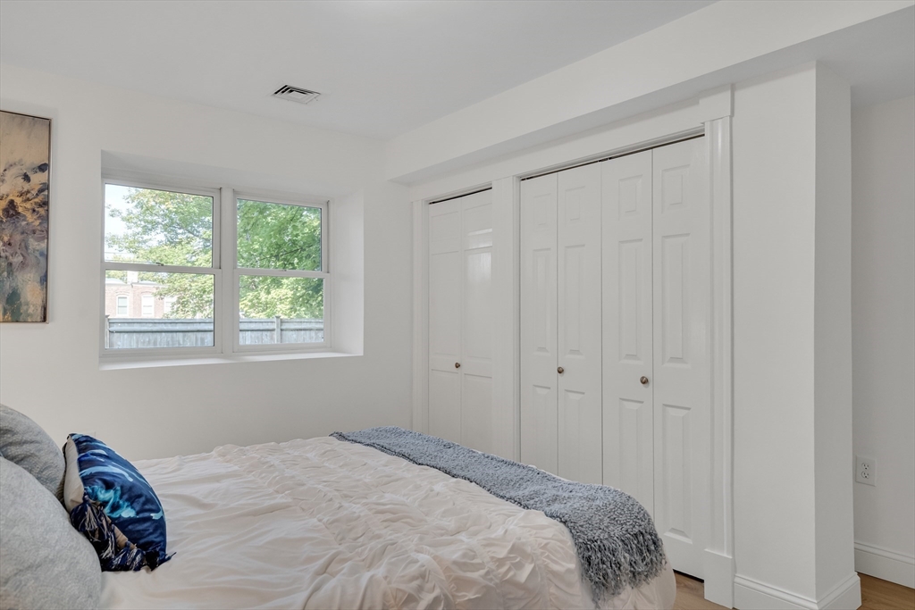 41 Addington Rd # 1