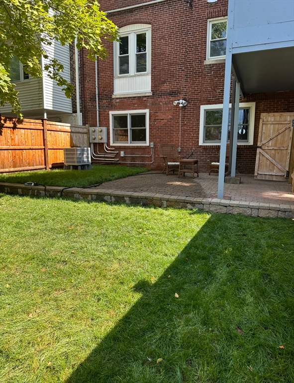 41 Addington Rd # 1