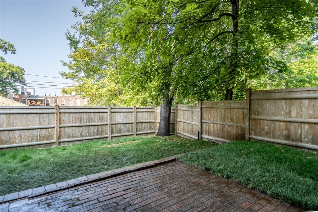 41 Addington Rd # 1