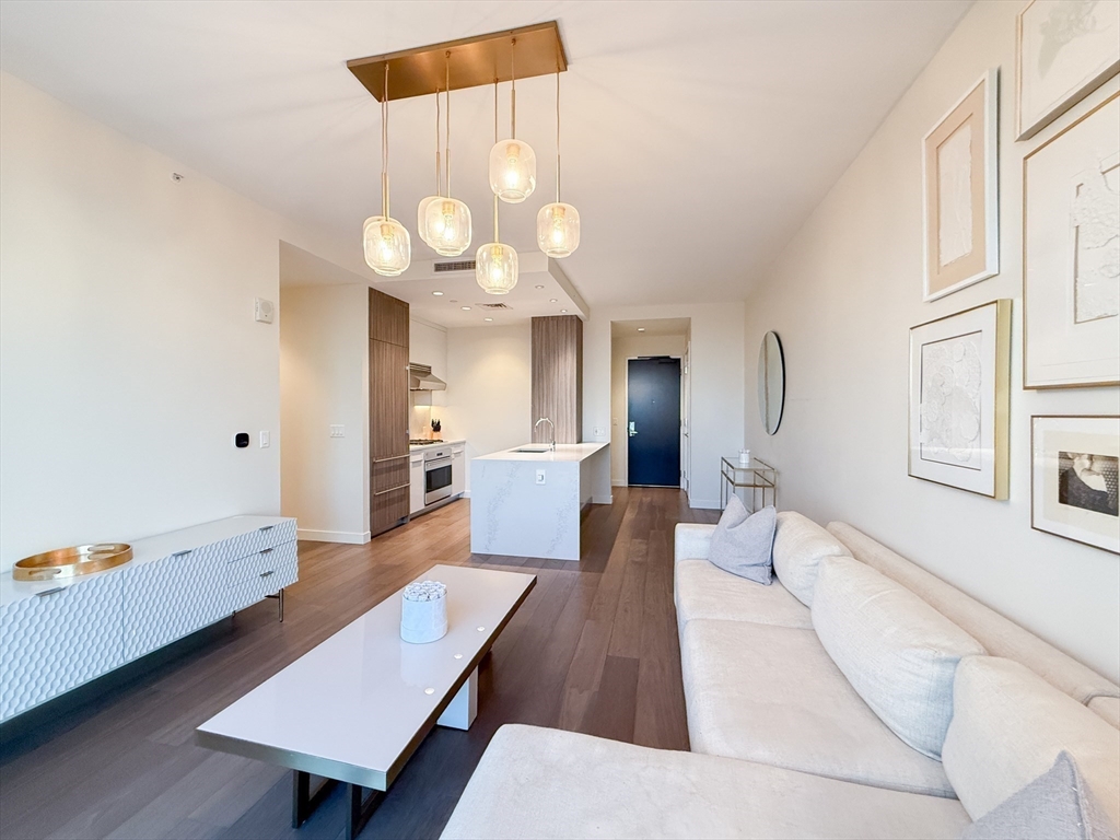 188 Brookline Ave # 25I