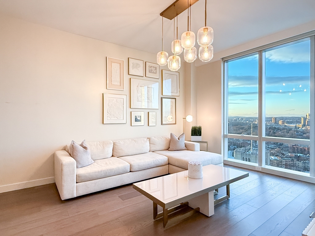 188 Brookline Ave # 25I