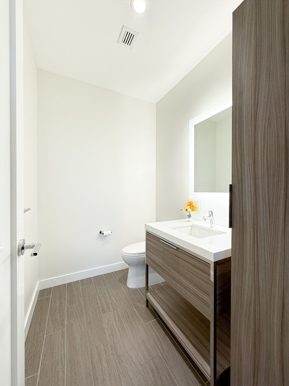 188 Brookline Ave # 25I