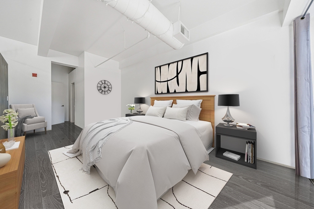 1180-1200 Washington St # 215