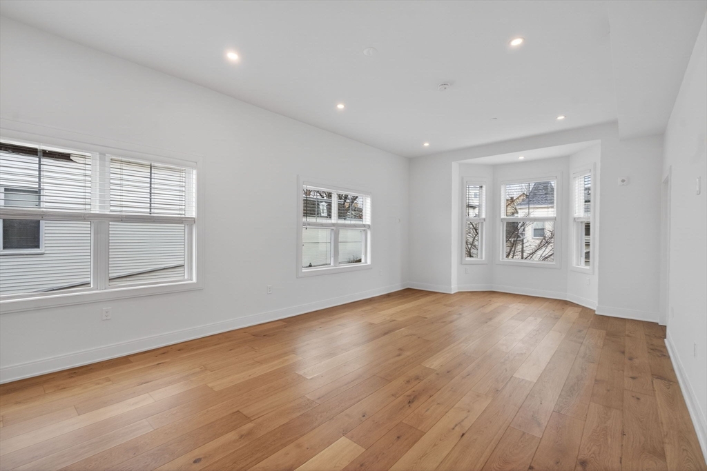 157 Princeton St # 2