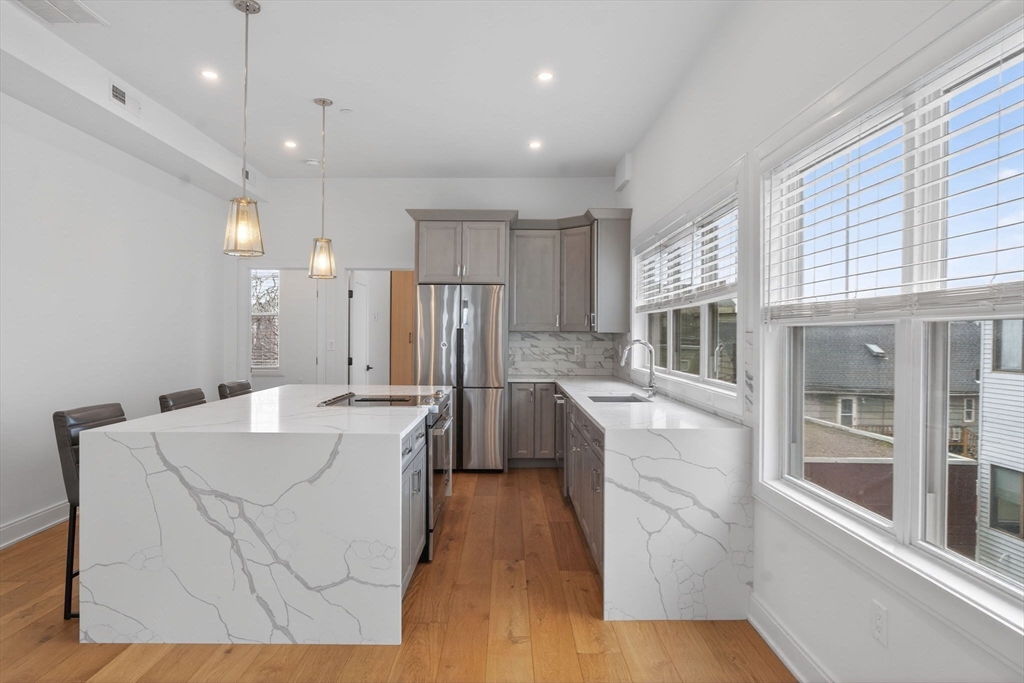 157 Princeton St # 2