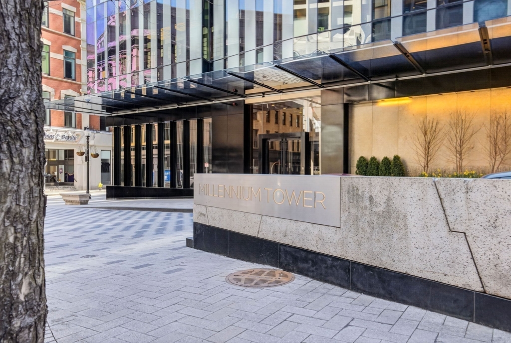 1 Franklin St # 2805
