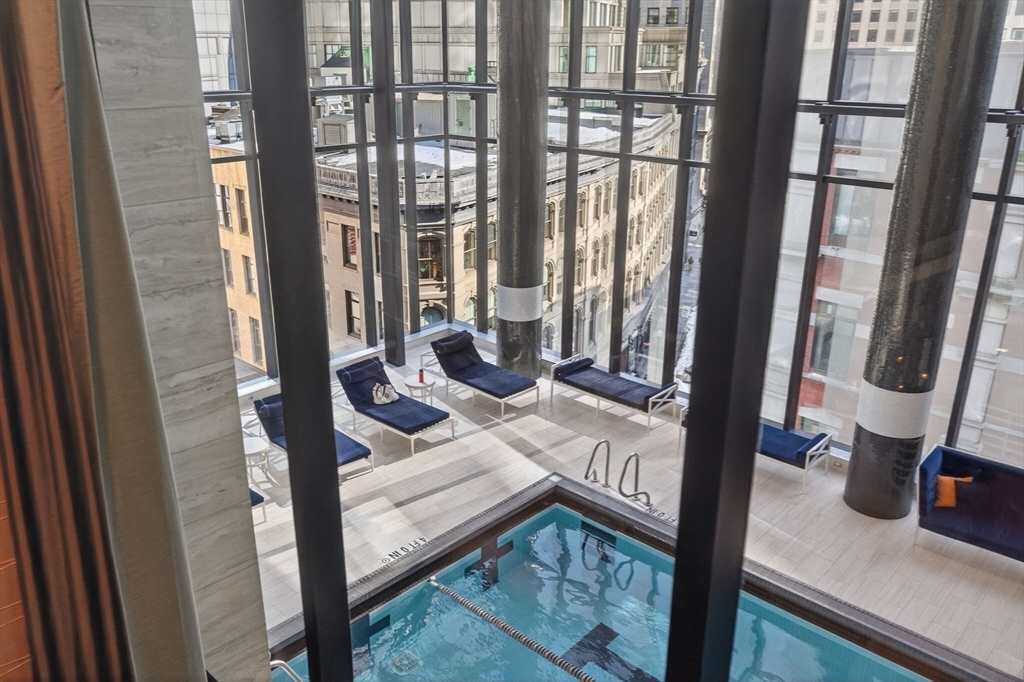 1 Franklin St # 2805