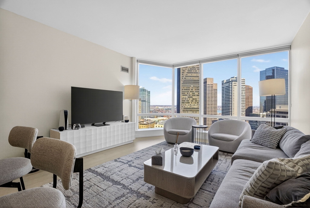 1 Franklin St # 2805