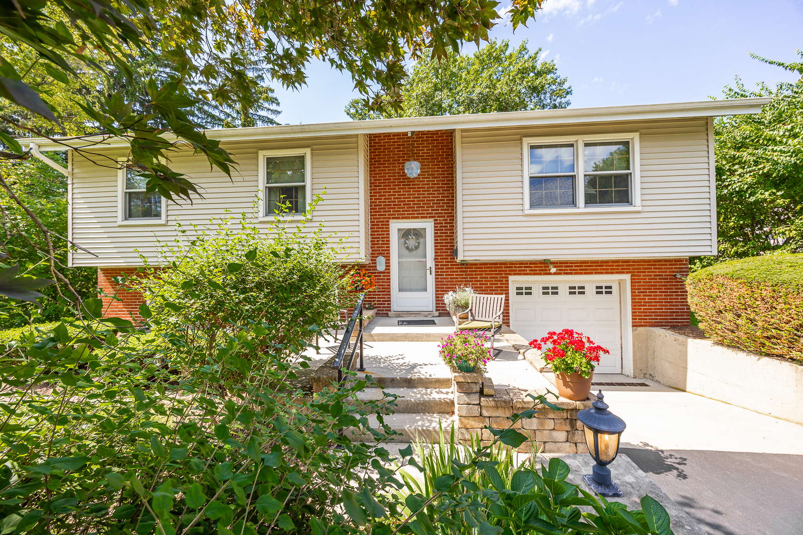 5722 Main Street