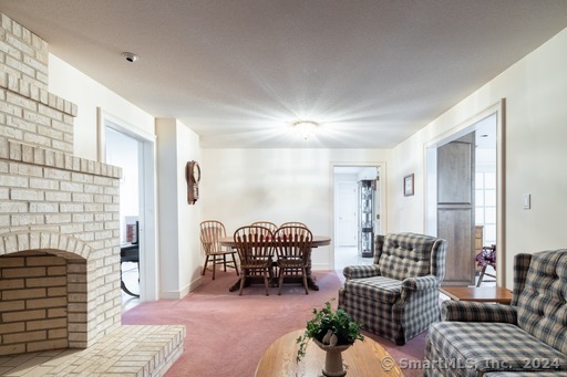 64 Hollyberry Road