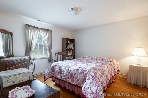 64 Hollyberry Road