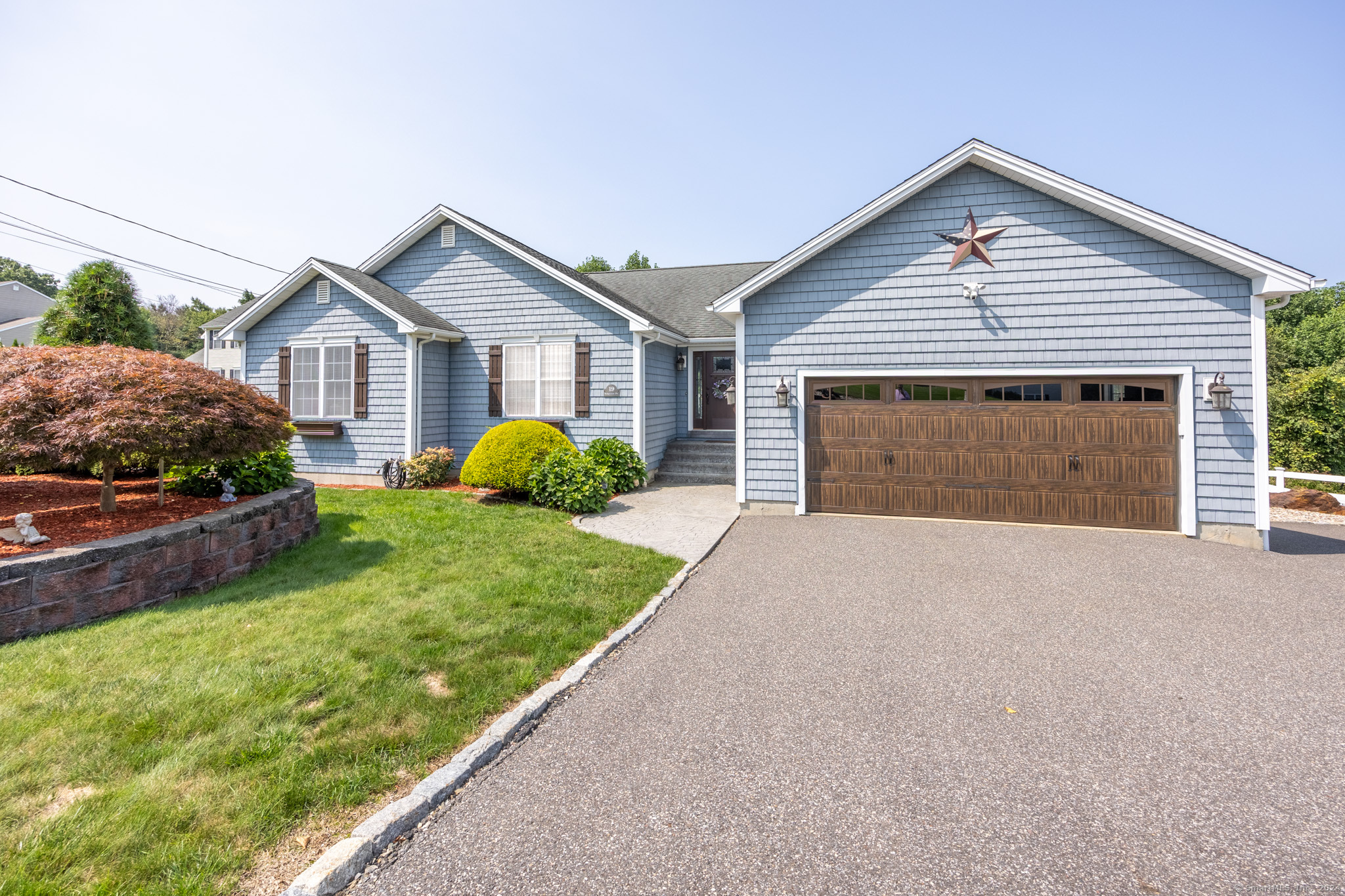 19 Ridgecrest Drive