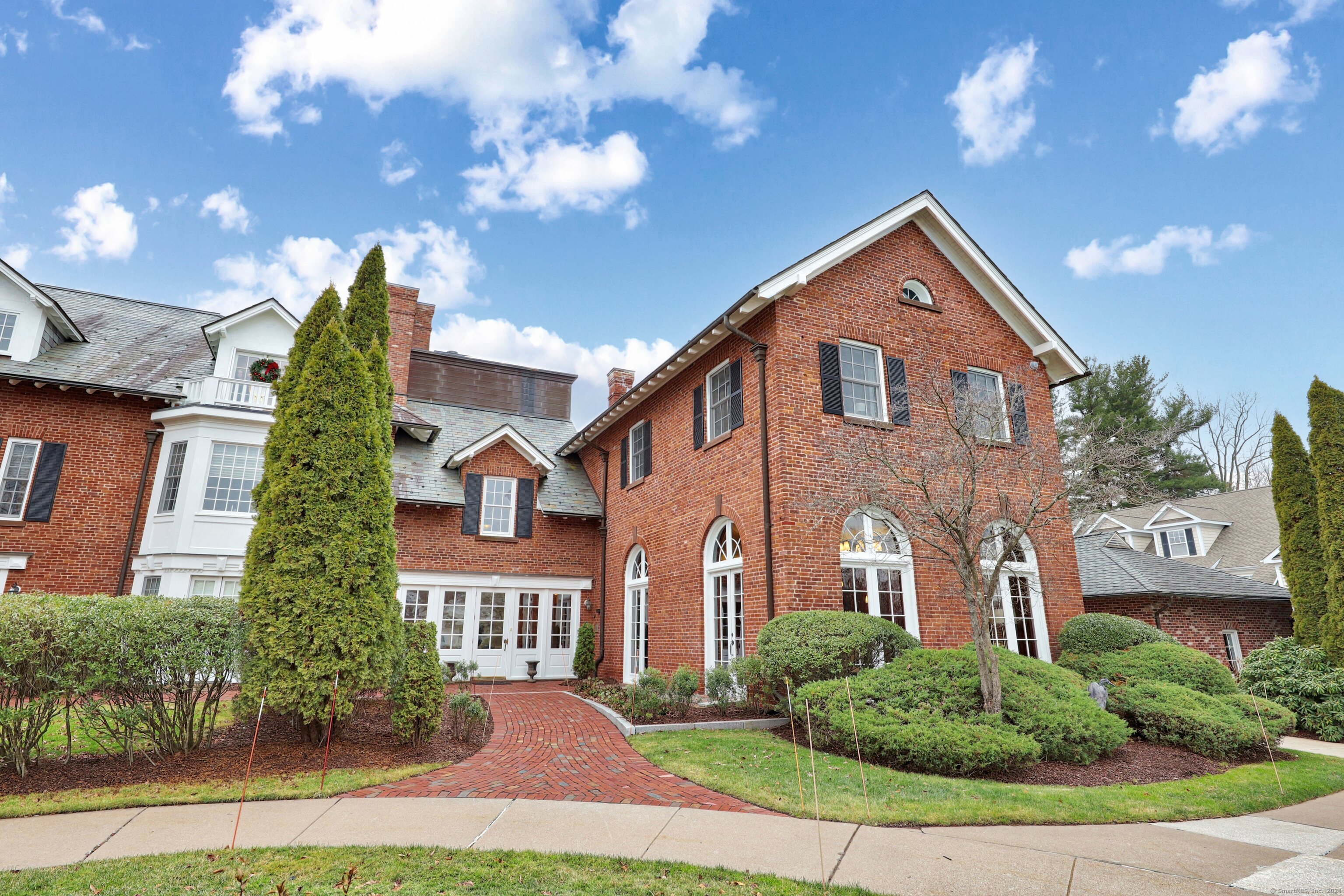 1280 Asylum Avenue APT 6F